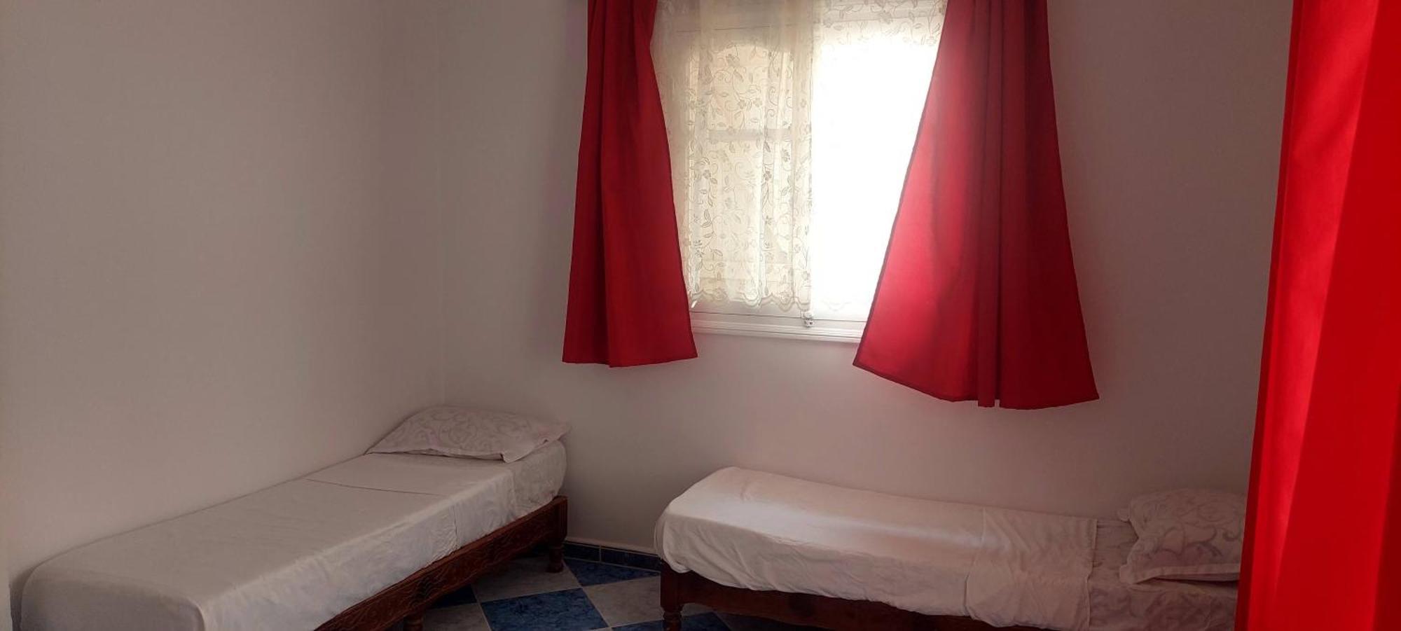 Residence Yasamine Ain El Turck Aïn el Turk Esterno foto